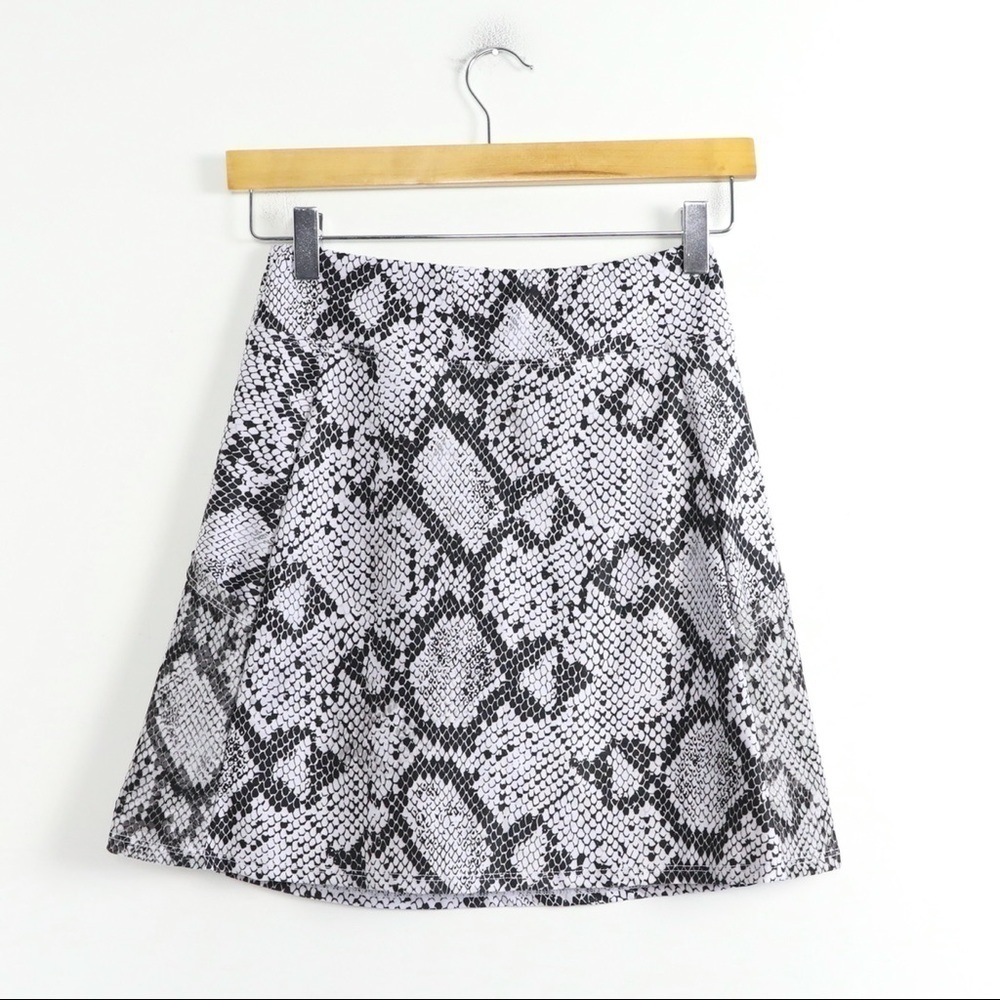 EVCR Evolution & Creation Dreamy Python skort tennis golf sport athletic pockets